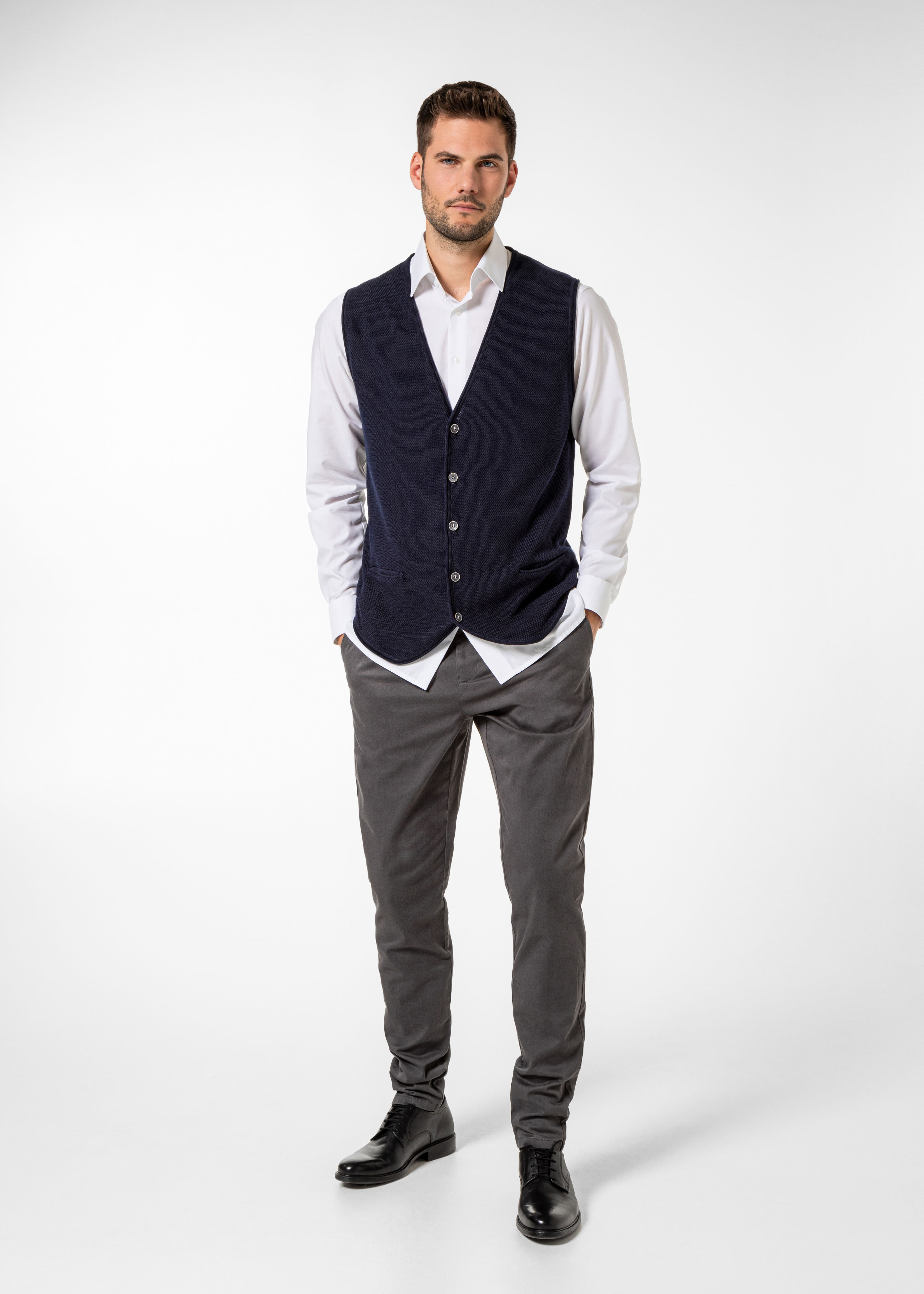 2202-241-THILO-Navy-Model-3